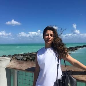 Meet your Posher, Anna